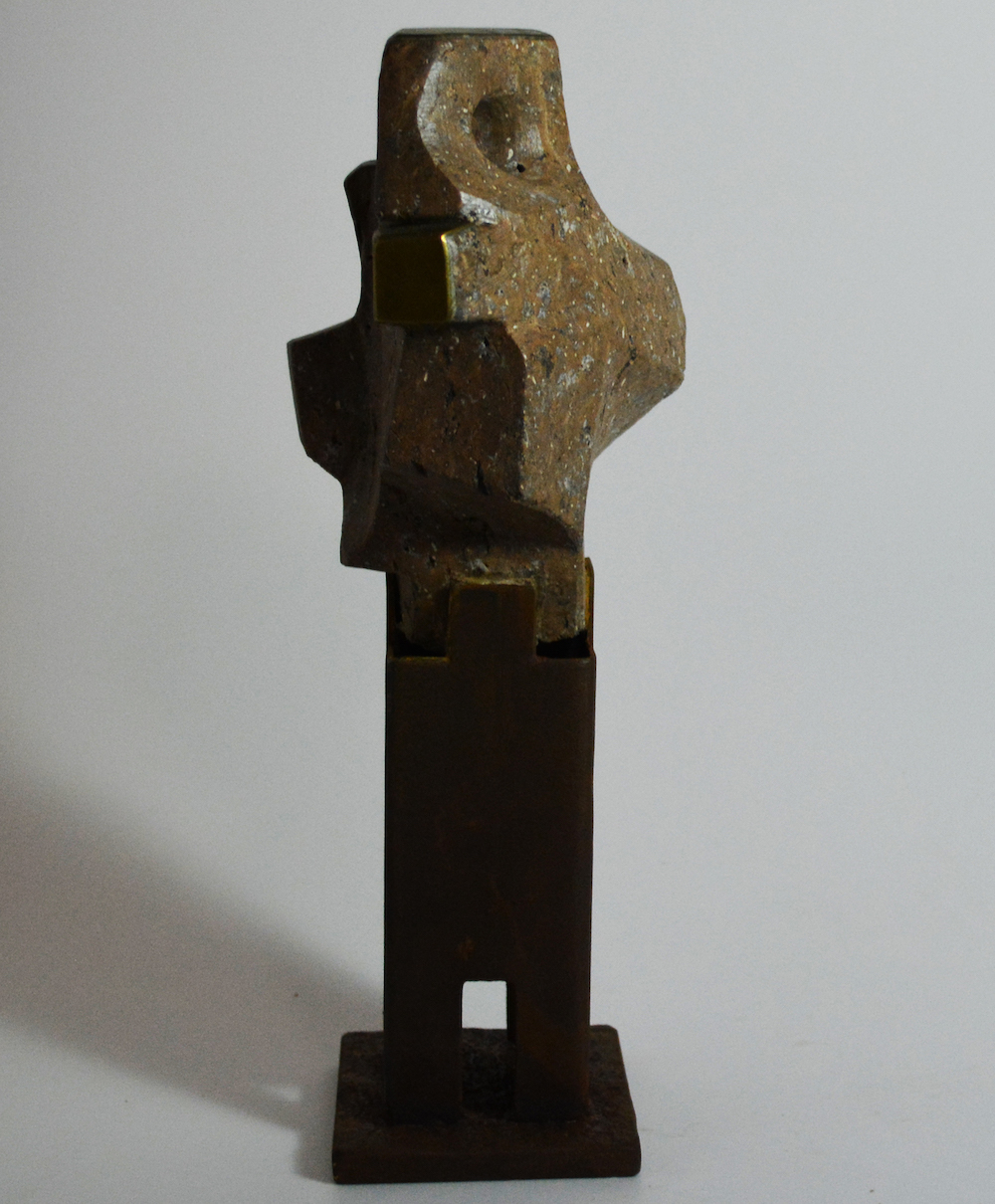 Skulptur „The Timeworn Guardian“